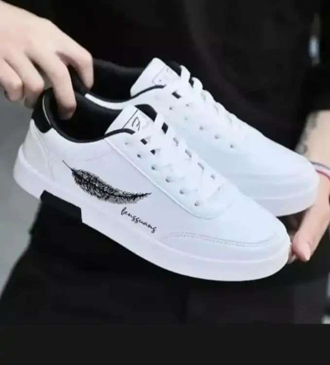 Fashionable china sneakers for women