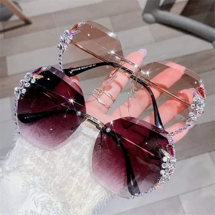 Luxury Brand Design Vintage Rimless Rhinestone Sunglasses Women Men Fashion Gradient Lens Sun Glasses Shades for Female